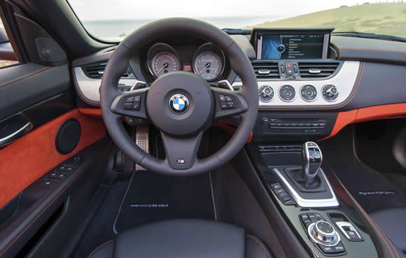 2013 BMW Z4 interior