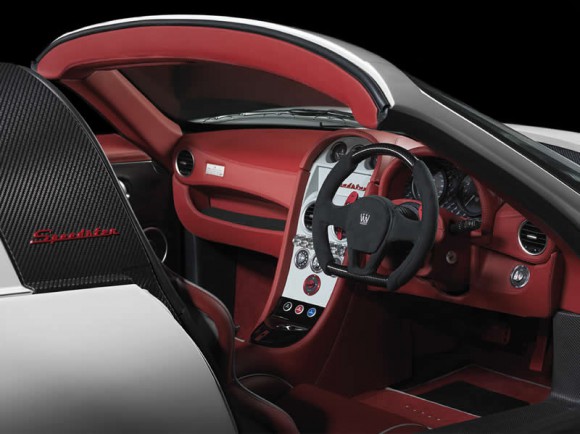 Noble Speedster 600 interior