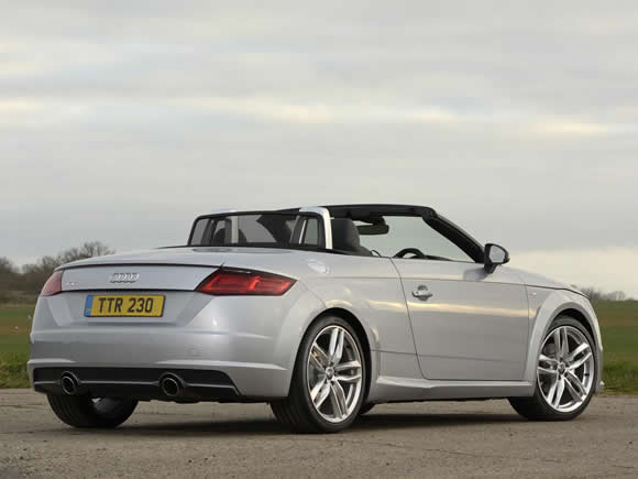 Audi TT Roadster 8S