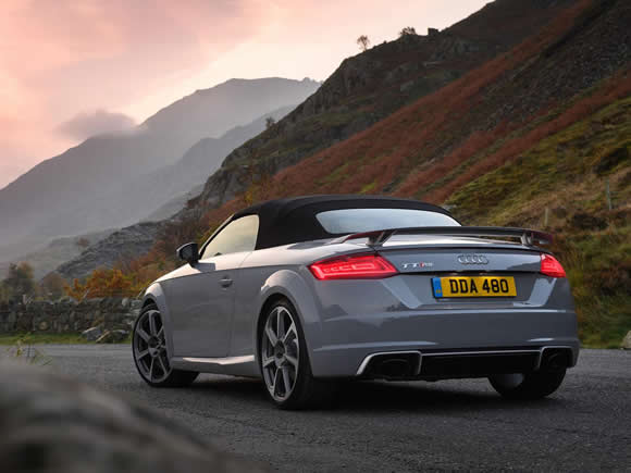 Audi TTRS Roadster 8S