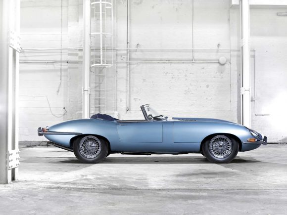 Jaguar E Type