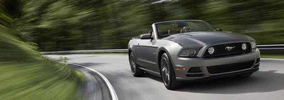 2013 Ford Mustang Convertible